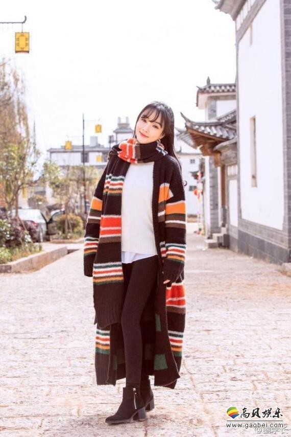 有微博账号谈论李小璐演技称其“演技下降演的尴尬” 有微博账号谈论李小璐演技称其“演技下降演的尴尬”