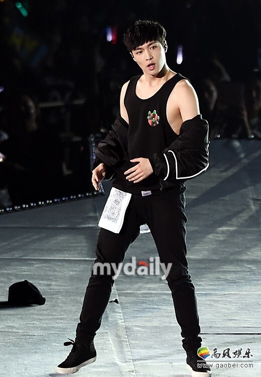 韩国男团EXO的张艺兴因档期将缺席5月举行的EXO首尔演唱会 韩国男团EXO的张艺兴因档期将缺席5月举行的EXO首尔演唱会