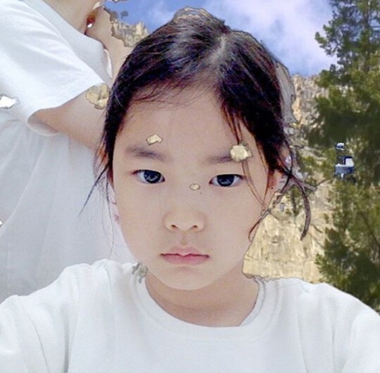 Tablo公开了女儿Haru的照片 引众多网友好评 Tablo公开了女儿Haru的照片 引众多网友好评