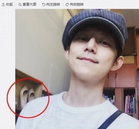 何炅到底是否已经结婚了？微博看的出？