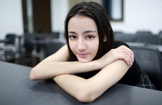 迪丽热巴是什么民族的? 迪丽热巴是什么民族的?