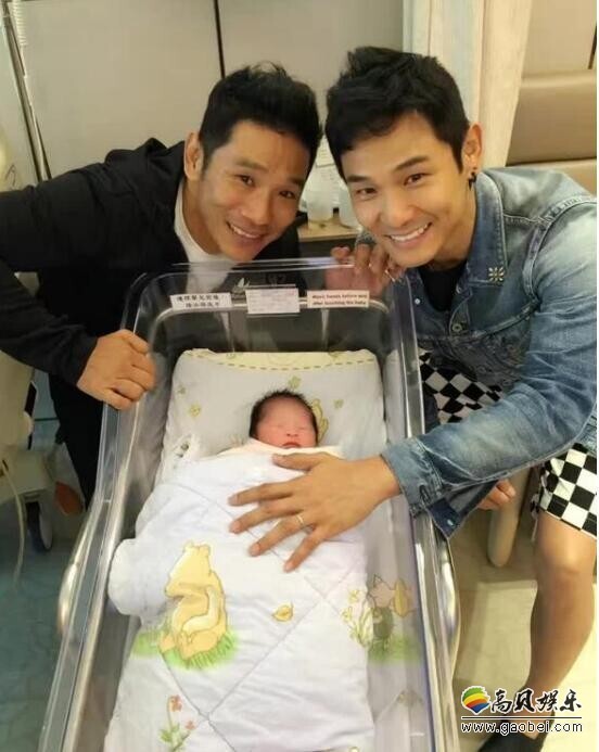 杜德伟儿子正面照曝光了? 杜德伟儿子正面照曝光了?