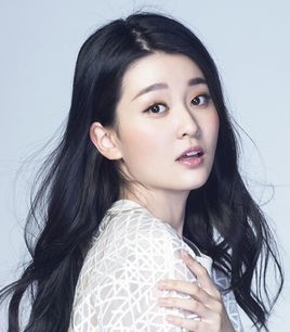 欢乐颂中关雎尔的扮演着叫什么名字？