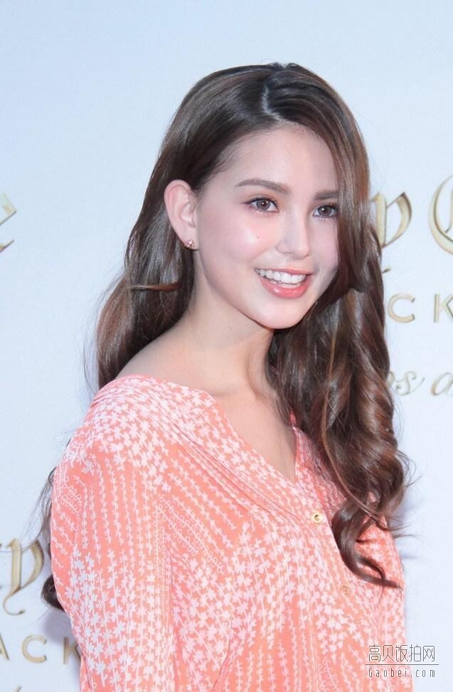 演员昆凌的老公是谁？