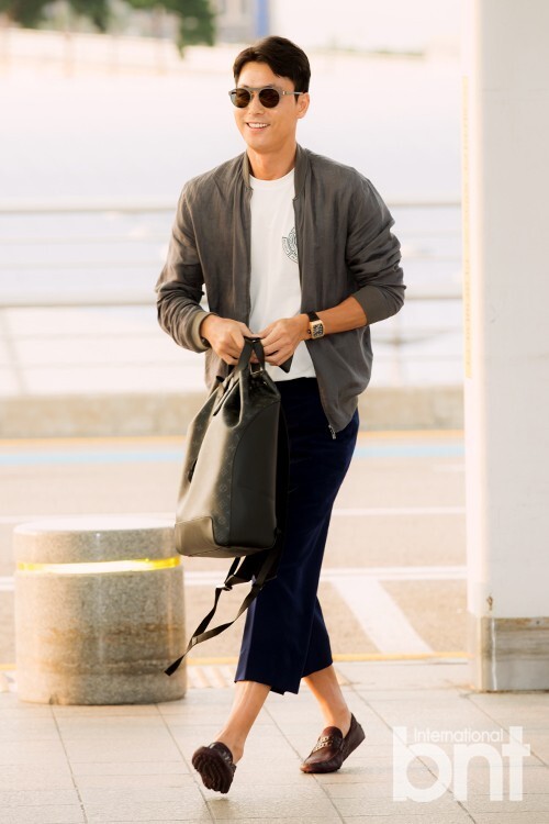 韩国演员郑雨盛前往加拿大参加多伦多国际电影节 韩国演员郑雨盛前往加拿大参加多伦多国际电影节