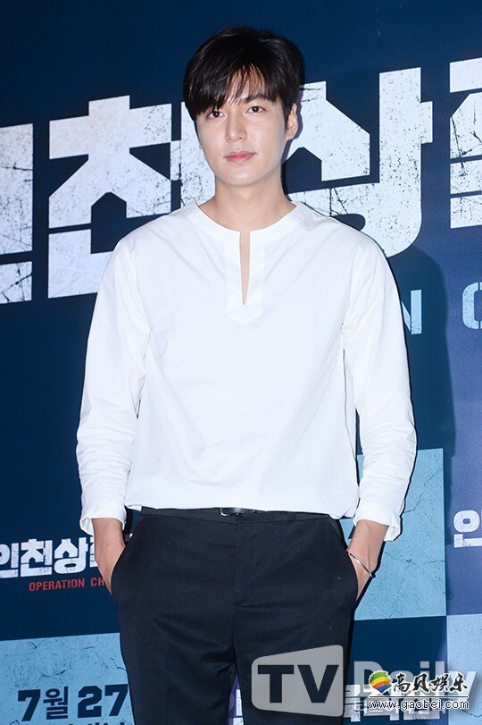 演员李敏镐的个人V APP频道终於在11日正式开通 演员李敏镐的个人V APP频道终於在11日正式开通