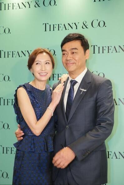 刘青云带妻子郭蔼明亮相什么活动了? 刘青云带妻子郭蔼明亮相什么活动了?