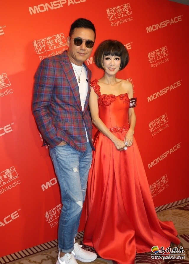 当58岁“三哥”遇上61岁米雪？