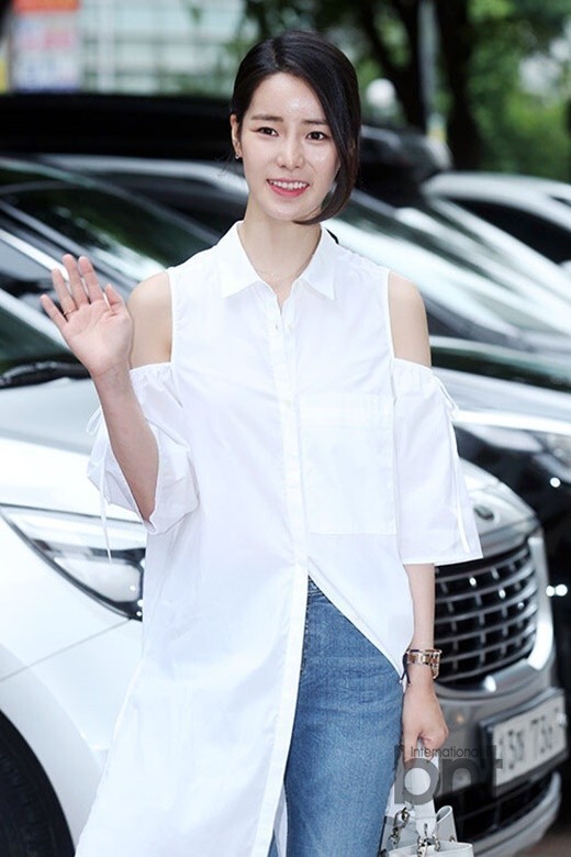 韩剧《大扑》举行终映宴   演员张根硕、林智妍等人出席