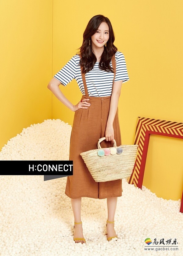 H:CONNECT方面公开了一组女团少女时代成员允儿拍摄的夏季写真 H:CONNECT方面公开了一组女团少女时代成员允儿拍摄的夏季写真