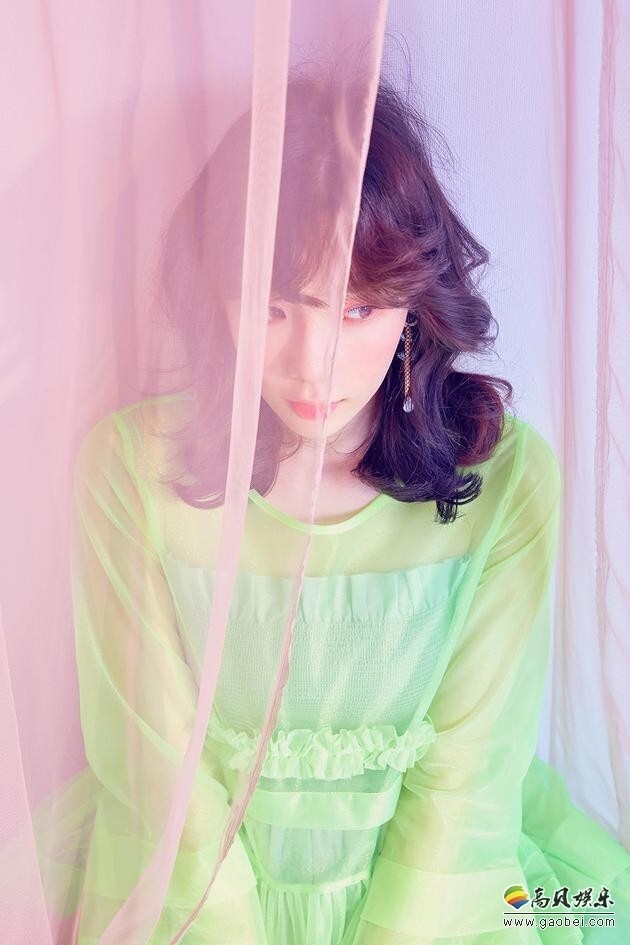 泰妍的正规一辑《My Voice》Deluxe版本 泰妍的正规一辑《My Voice》Deluxe版本