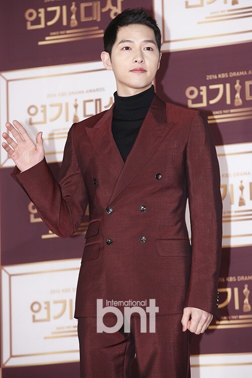 韩国演员宋仲基再次受到业界认可 韩国演员宋仲基再次受到业界认可