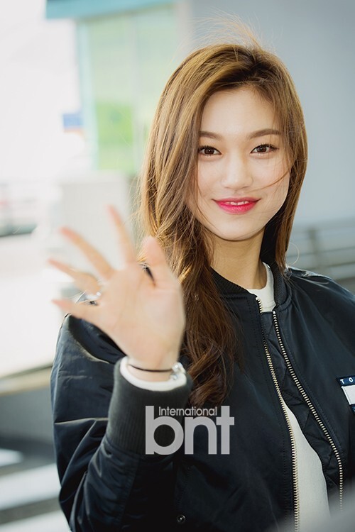 磪有情、金度延经一同前往美国接受培训 磪有情、金度延经一同前往美国接受培训