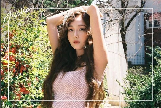 歌手Jessica在自身SNS发布一张照片