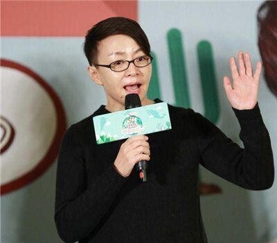 宋丹丹劝小花不要做什么? 宋丹丹劝小花不要做什么?