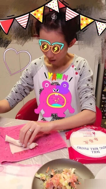 蔡少芬妈妈变身为大厨了？