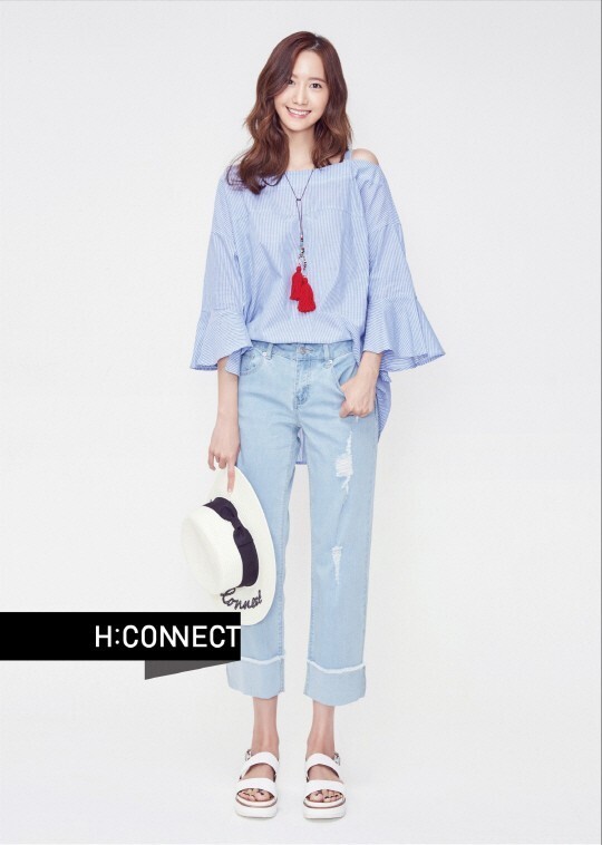 少女时代允儿夏季写真公开 多种时尚造型展示夏日清爽