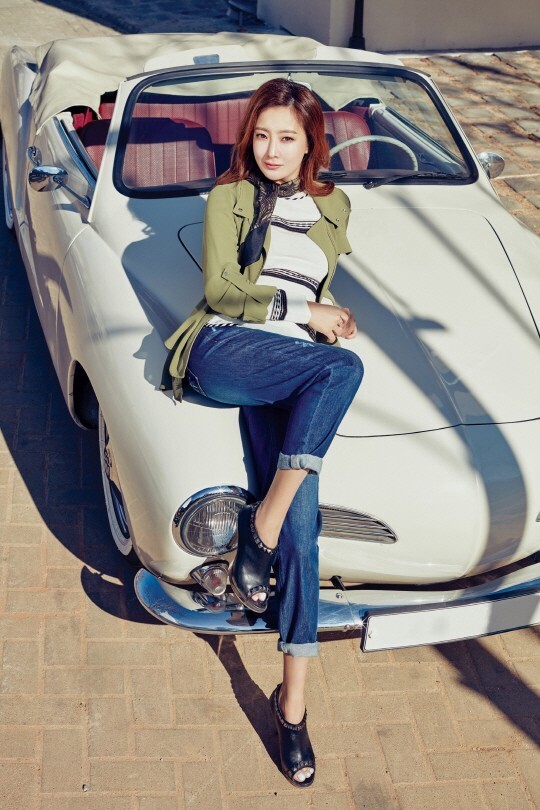 演员金喜善有望出演《有品位的她》 时隔1年回归电视荧屏 演员金喜善有望出演《有品位的她》 时隔1年回归电视荧屏