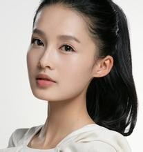 中国大陆女演员李沁个人简介 中国大陆女演员李沁个人简介