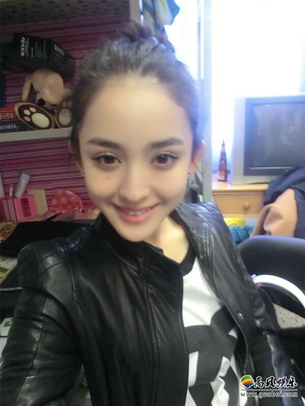 古力娜扎与张翰公布恋情是什么时候？