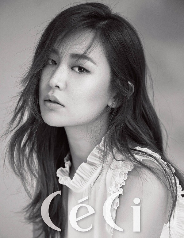 演员郑幼珍最新写真公开 高冷气质尽显