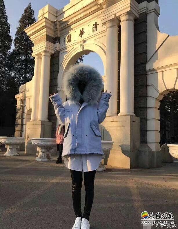 赵丽颖在清华大学门口为什么不敢露脸? 赵丽颖在清华大学门口为什么不敢露脸?