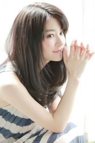 中国内地女演员李晟个人简介