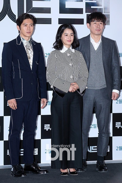 韩国电影《Lucid Dream》媒体试映会在首尔往十里CGV电影院举行 韩国电影《Lucid Dream》媒体试映会在首尔往十里CGV电影院举行