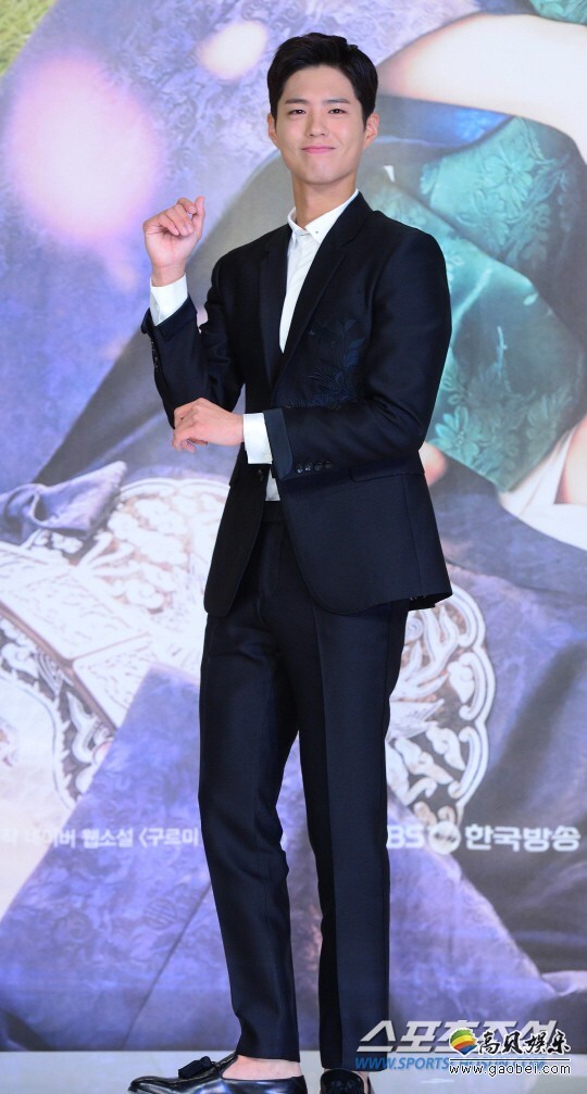 韩国企业评价研究所方面公开了10月份演员品牌评价调查结果