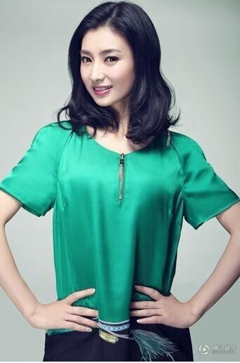 中国内地女演员斓曦个人简介 中国内地女演员斓曦个人简介