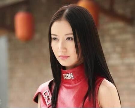 舒畅毕业于哪个学校? 舒畅毕业于哪个学校?