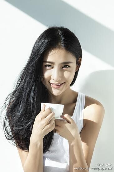 贾青的经纪公司是哪一个公司？