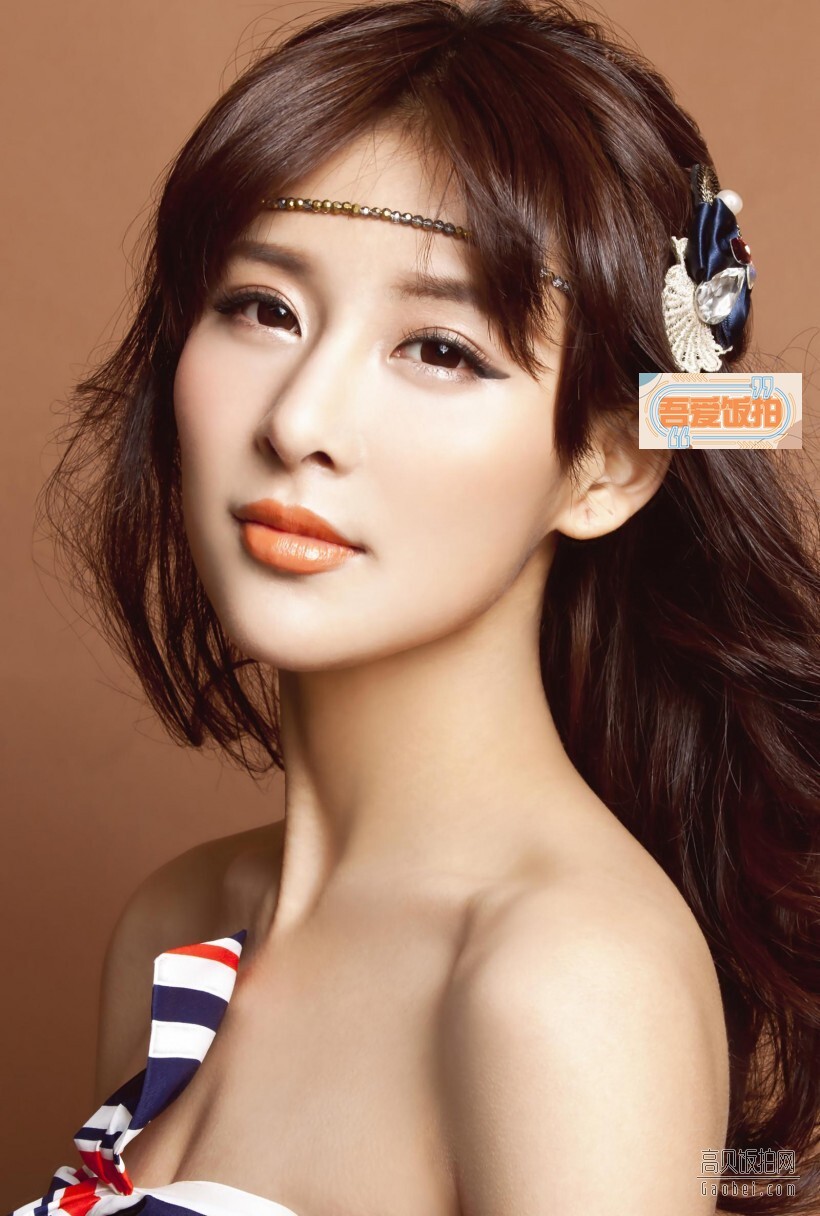 中国内地影视女演员、歌手贾青个人简介 中国内地影视女演员、歌手贾青个人简介