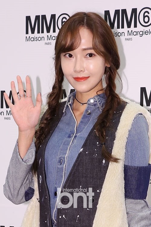 少女时代前成员Jessica将作为美妆节目MC重新回归韩国演艺圈