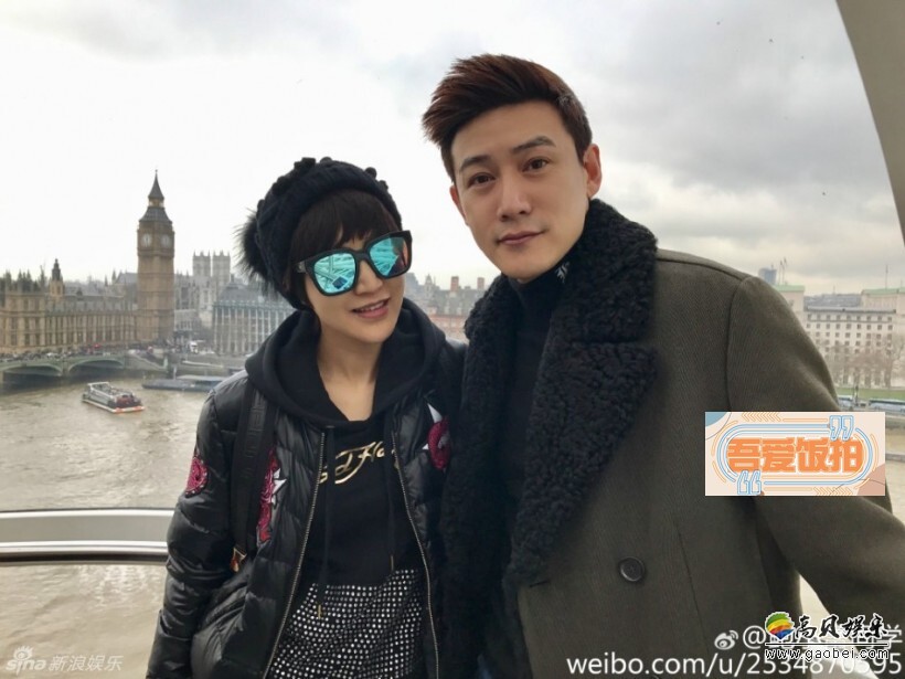 鲍蕾晒出一家人游伦敦的照片