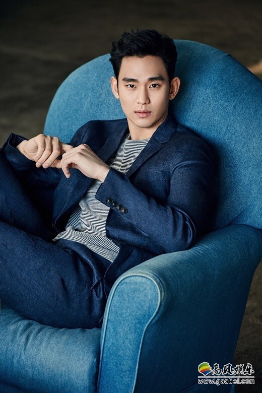 韩国演员金秀贤代言的某品牌公开