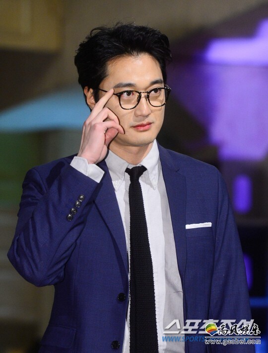 《大脑性感时代-问题的男人》方面举办100期纪念记者座谈会 《大脑性感时代-问题的男人》方面举办100期纪念记者座谈会