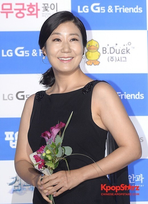 罗美兰被问歌手-演员哪个做得好