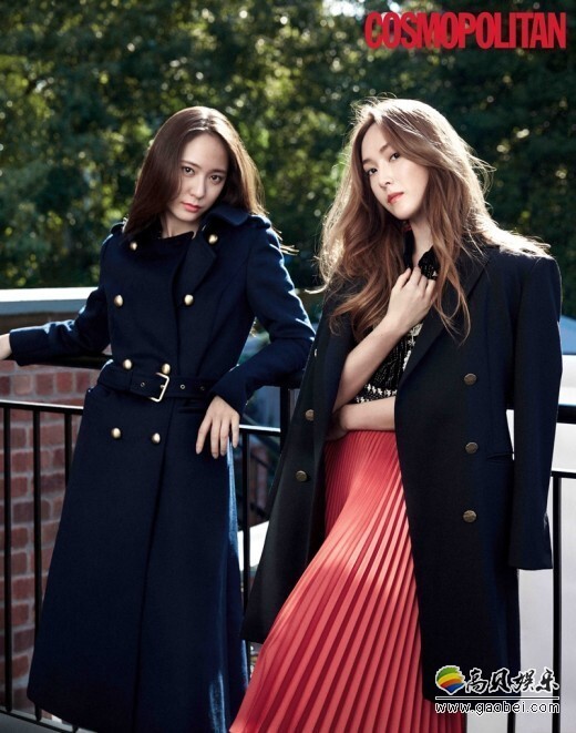 歌手郑秀妍和亲妹妹f(x)成员Krystal为时尚杂志拍摄的画报 歌手郑秀妍和亲妹妹f(x)成员Krystal为时尚杂志拍摄的画报