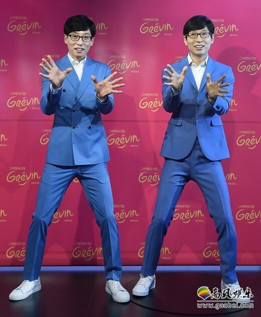 刘在锡的蜡像正式在世界名人蜡像馆——格雷万蜡像馆中亮相 刘在锡的蜡像正式在世界名人蜡像馆——格雷万蜡像馆中亮相