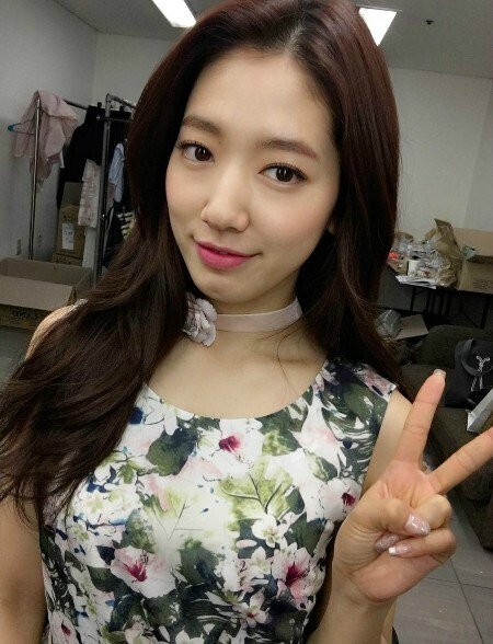 朴信惠与各国粉丝们一起努力,关心贫困孩童 朴信惠与各国粉丝们一起努力,关心贫困孩童