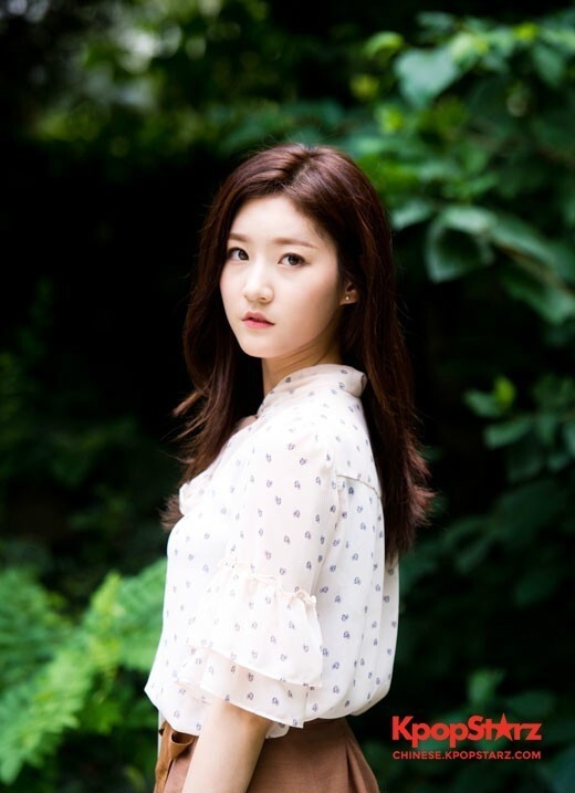 金赛纶接受了记者的采访，谈到了自己的成名作电影《大叔》