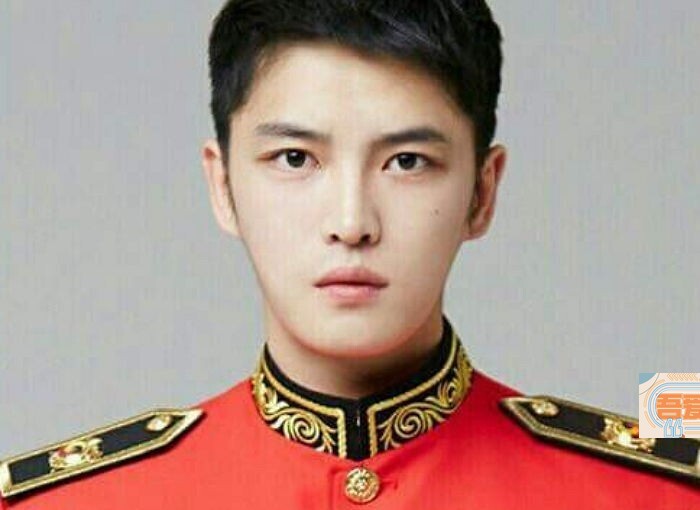 歌手金在中即将於12/30日退伍