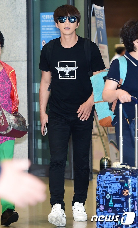 黄致列结束《爸爸去哪儿》第四季的拍摄日程