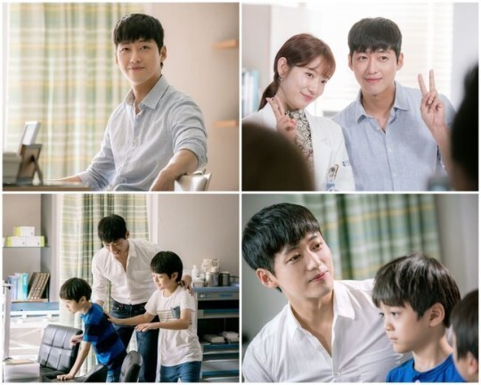 《Doctors》剧组公开了演员南宫珉的剧照