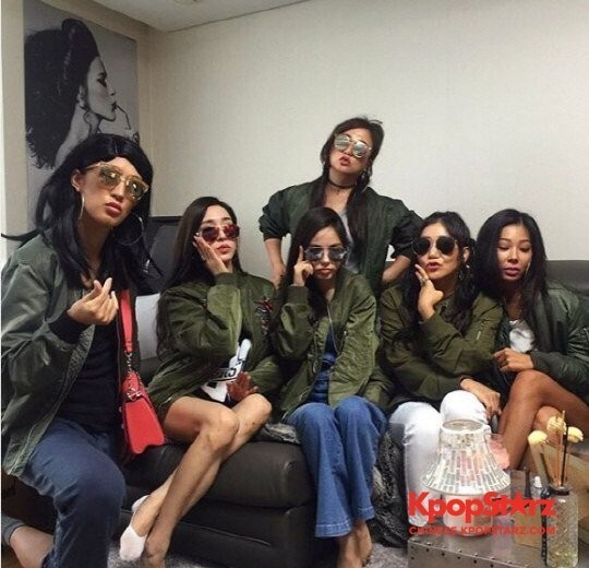 Jessi公开了和UNNIE Jessi公开了和UNNIE