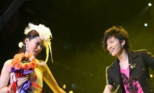 伊能静作了一首什么诗给乔任梁？