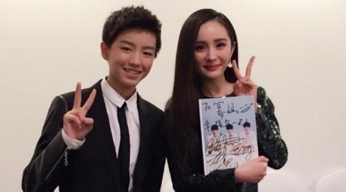 杨幂为什么在"军训"前为王俊凯庆生? 杨幂为什么在"军训"前为王俊凯庆生?