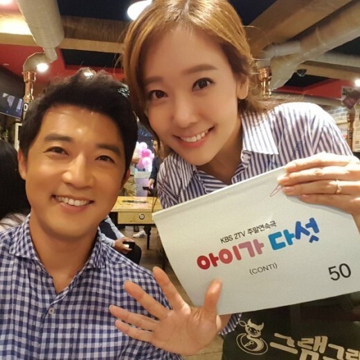 《五个孩子》剧组顺利完成了第50集的拍摄 《五个孩子》剧组顺利完成了第50集的拍摄