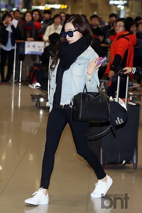 韩国女子组合少女时代成员Tiffany写真拍摄 韩国女子组合少女时代成员Tiffany写真拍摄